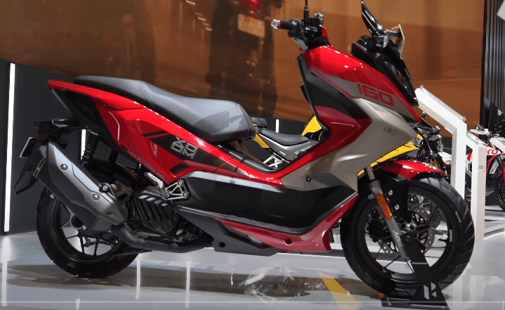 2024 Hero Xoom 160 on Road Price